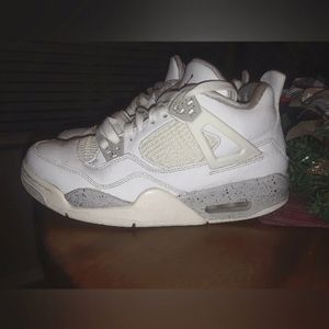Air Jordan 4 White Oreo
